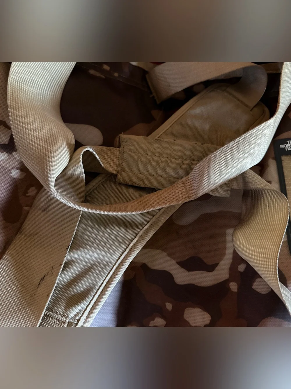 The North Face Base Camp Duffel Medium Moab Khaki Wood